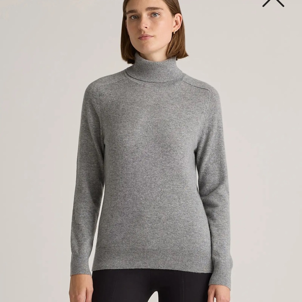 Quince Cashmere Heather Gray Turtleneck Sweater size large